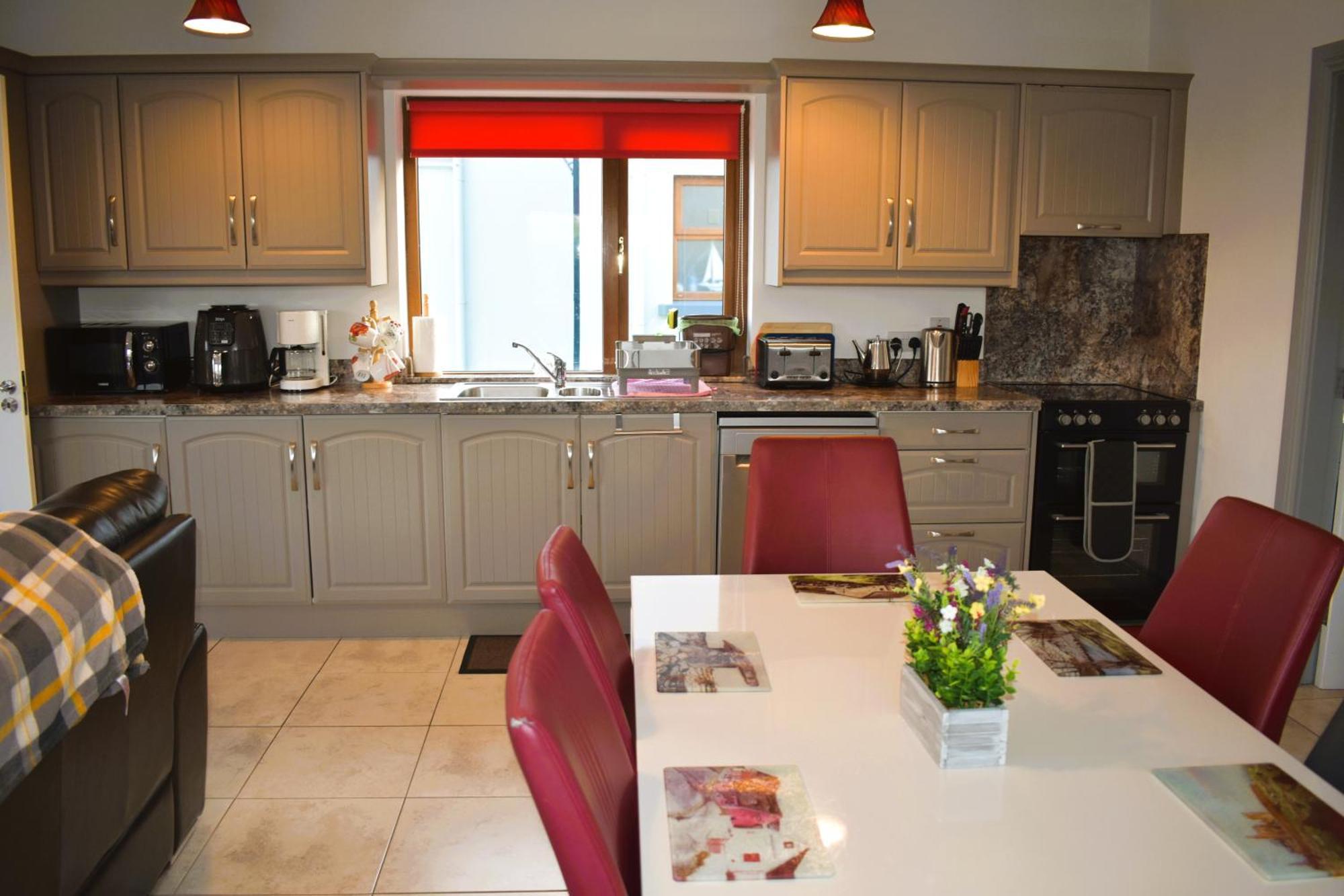 Doolin Heights Apartment Bagian luar foto
